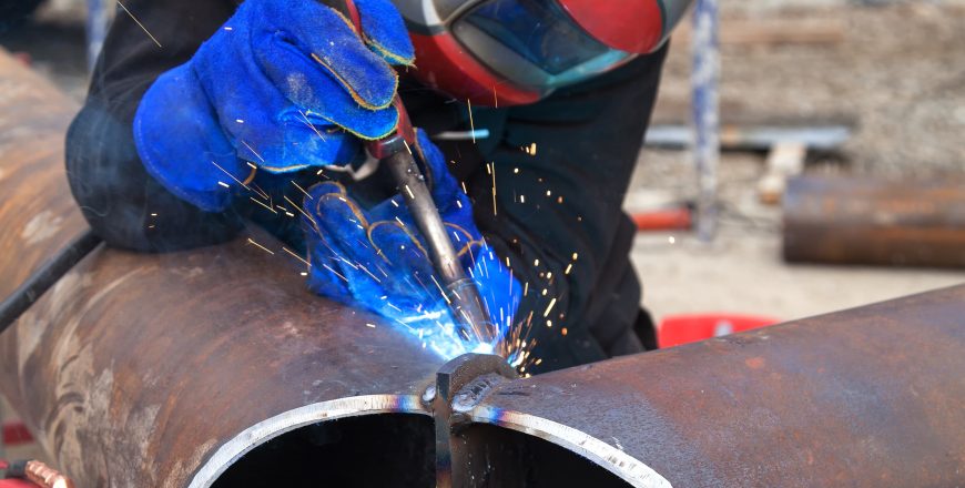 4.- Trabajo en Caliente.jpg